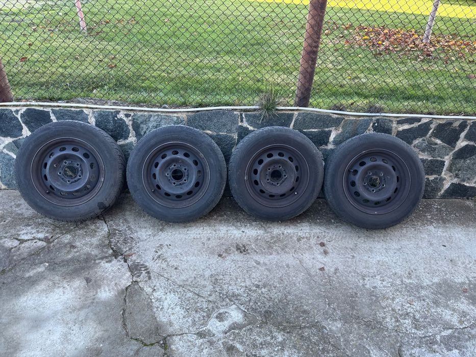 Джанти с гуми BMW 195/65/15