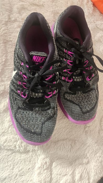 Кроссовки Nike оригинал