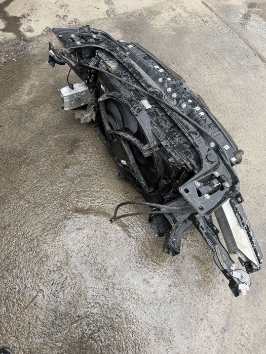 Маска очиларка бмв 4 f32/36440и 440хи (maska bmw f32/36 440i 440xi)