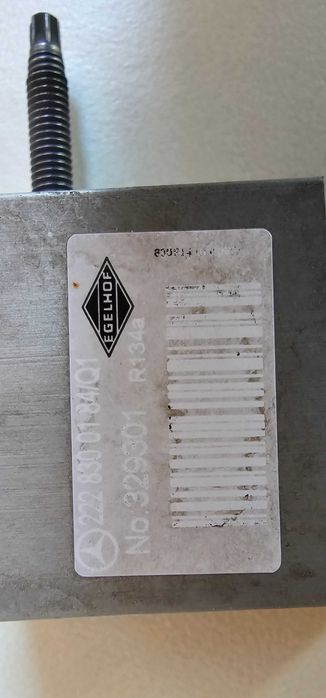 Оригинален клапан климатик Мерцедес w222 wS500 S550 S63 S450 S600