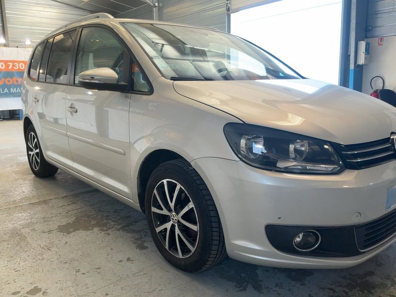 Volkswagen Touran 1.6 TDI Design Edition 2014