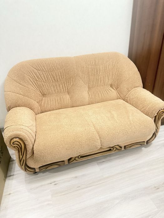 Малый диван с креслом