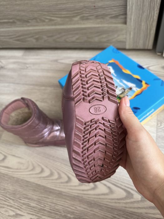 Продам ботинки зима для девочек