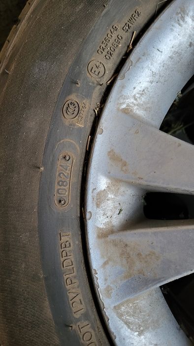 Комплект резины с диском