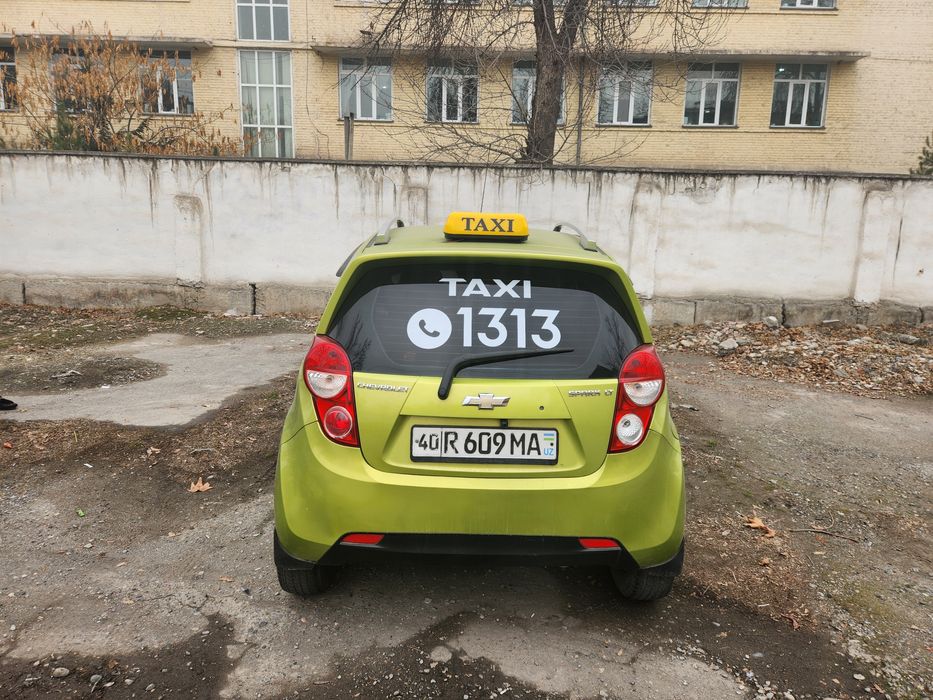 SPARKMoshina  sotiladi