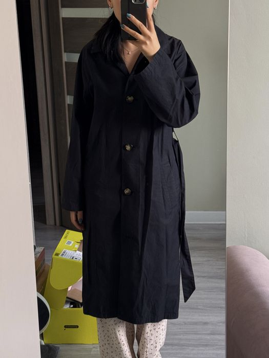 Продается тренч черный