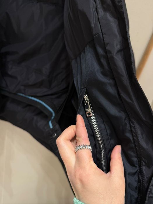 Продам куртку прада