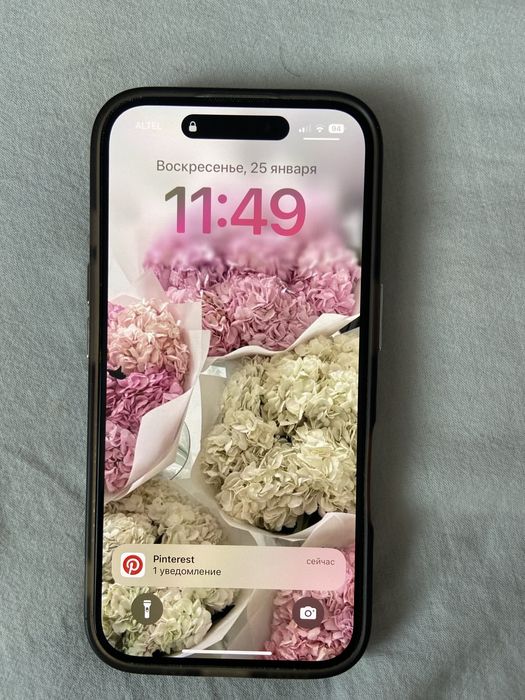 Продам айфон 16