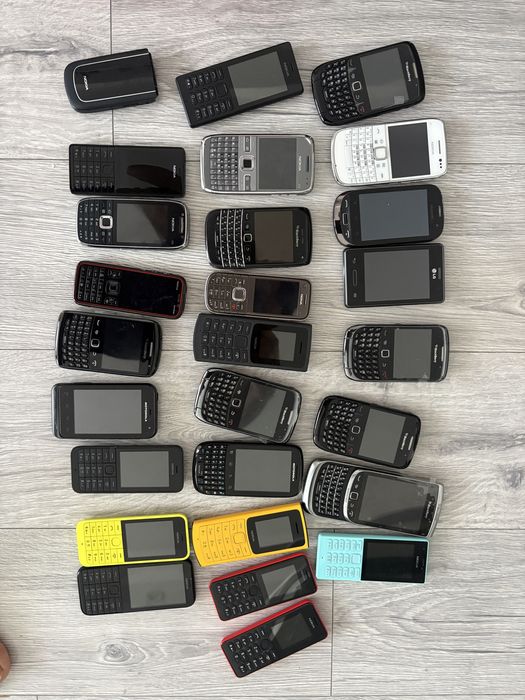 Vand telefoane ieftin + tablete