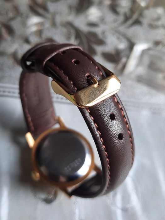 Позолоченные часы Победа