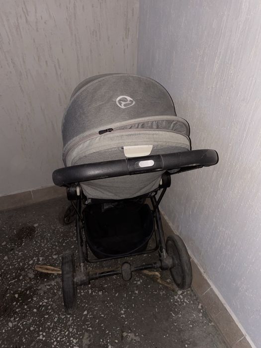 Прогулочная  коляска Cybex