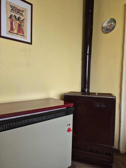 2 печки – акумулираща + ретро нафтова | 50€“