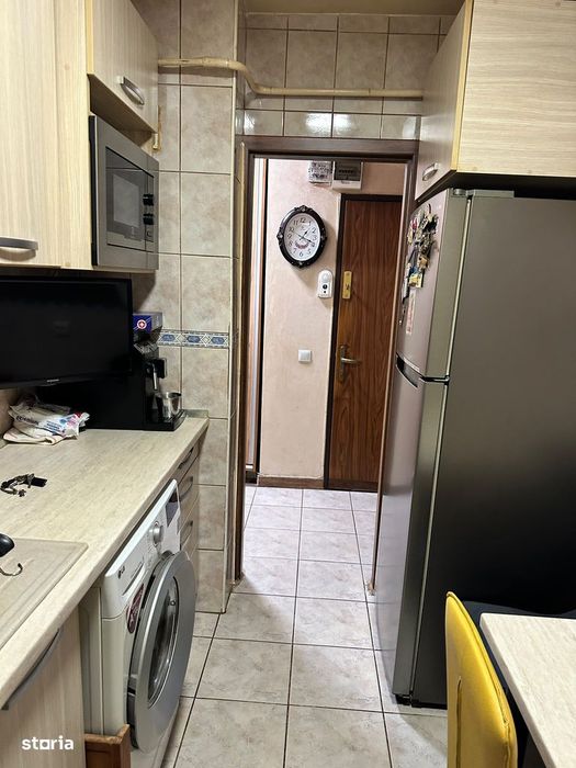 Se închiriază Apartament 2 camere nedecomandat Podul Ros bld Tutora