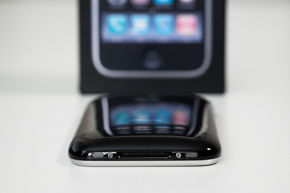 iPhone 3GS 16GB Negru – iOS 4.1