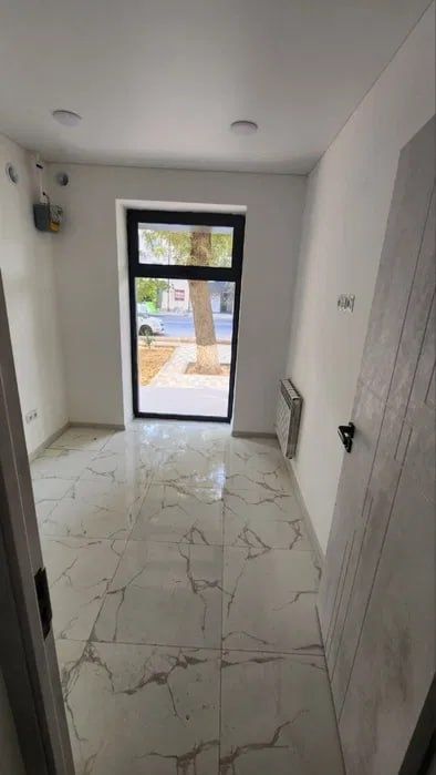 Вдоль дороги 2 комнаты 35м² якасарай Саламатина с ремонтом