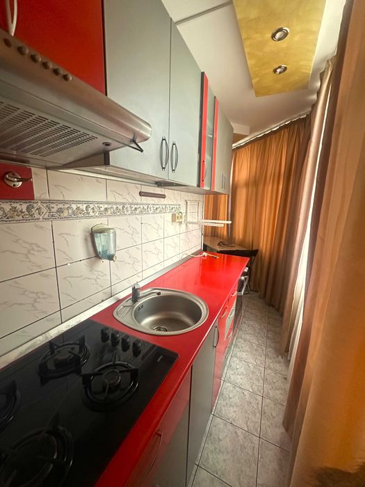 Inchiriere apartament decomandat, 3 camere, Catedrala Eroilor,micro 12