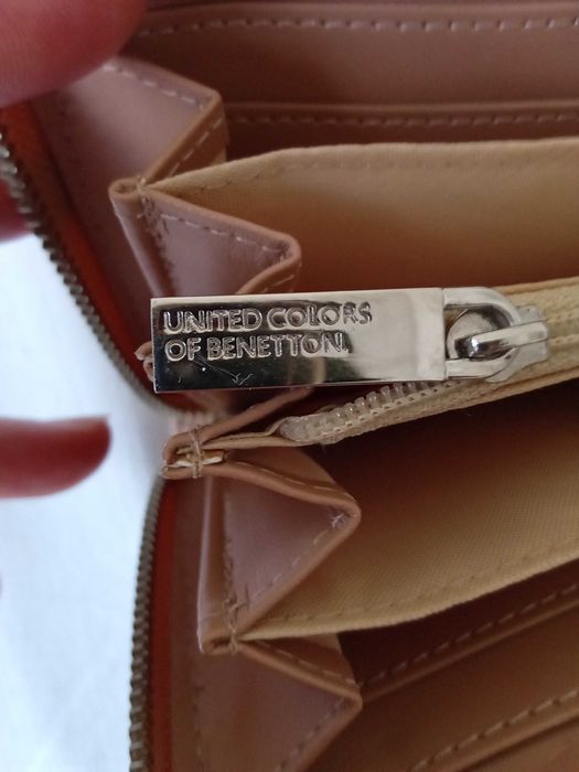 Benetton италианско дамско портмоне естествена кожа