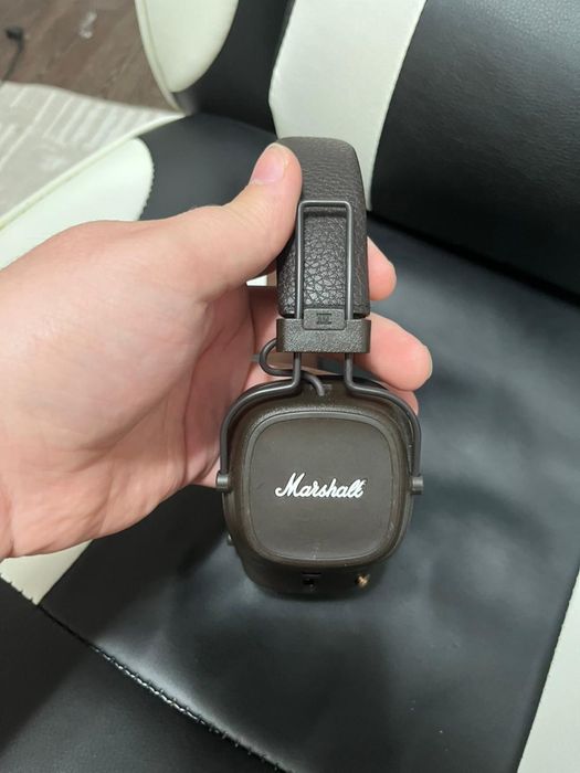 Наушники Marshall IV
