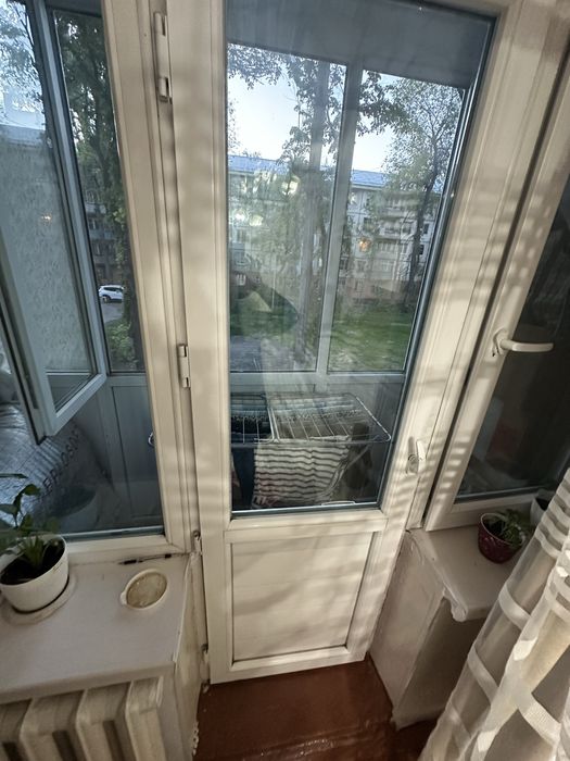 2х комн. 2эт. 4мкр 10дом. ЖКХ