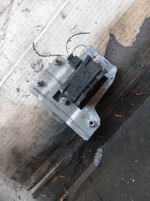 ESP сензори е90 е91 бмв  2.0д 177кс bmw e90 e91 2.0d