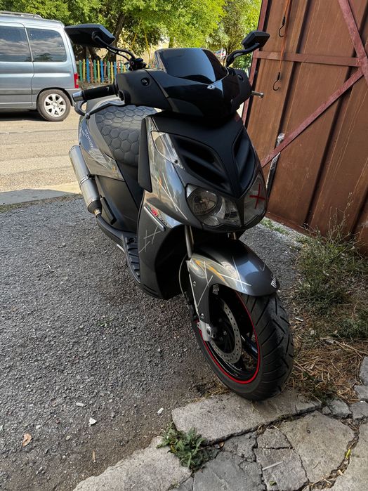 Aprilia Sport City 250