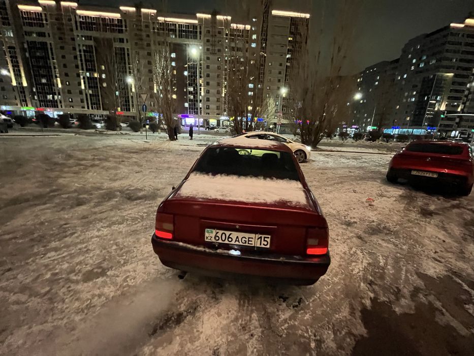 Опель Вектра 1992