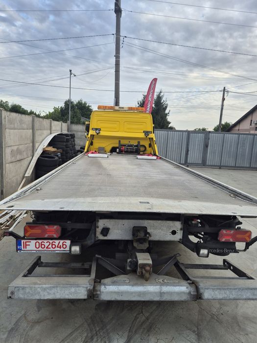 De vanzare Mercedes atego platforma tractari