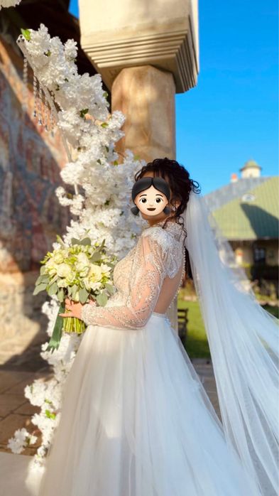 Rochie de mireasa lunga cu spatele gol