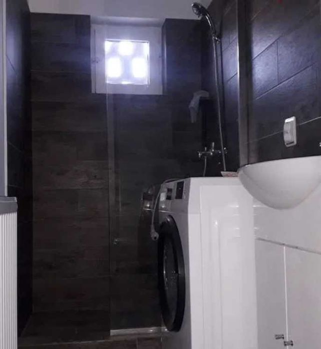 Дава се под наем Тристаен апартамент в с. Свобода, Област Бургас - 80 кв.м за 321.3 € - Снимка #1