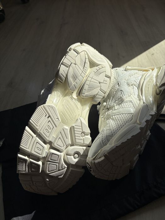 Balenciaga runner full white 40,43