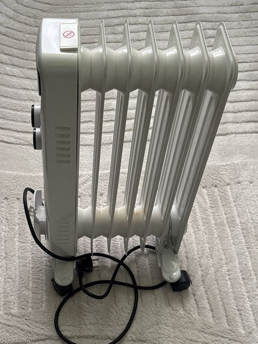 Calorifer pe ulei Star Light 1500W