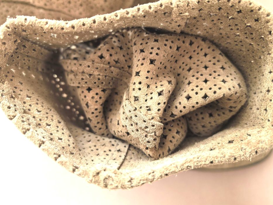 Cizme dama,  piele perforata, marimea 36