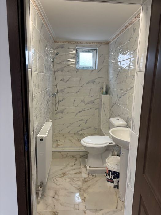 Vand Apartament  3 Camere