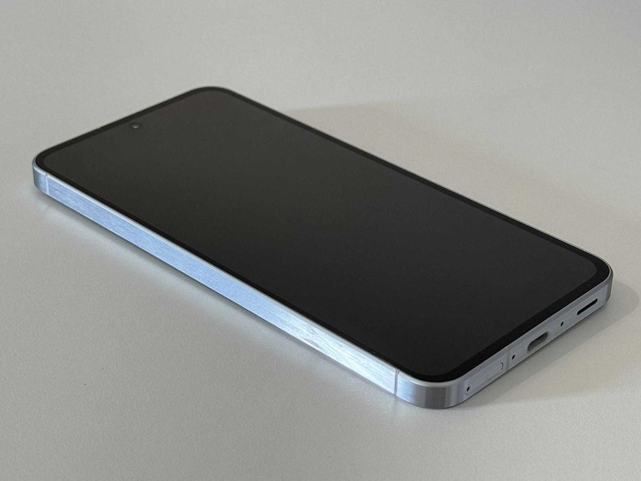 Бартер! Samsung Galaxy A56 256GB Lightgray (Бял) Заключен.