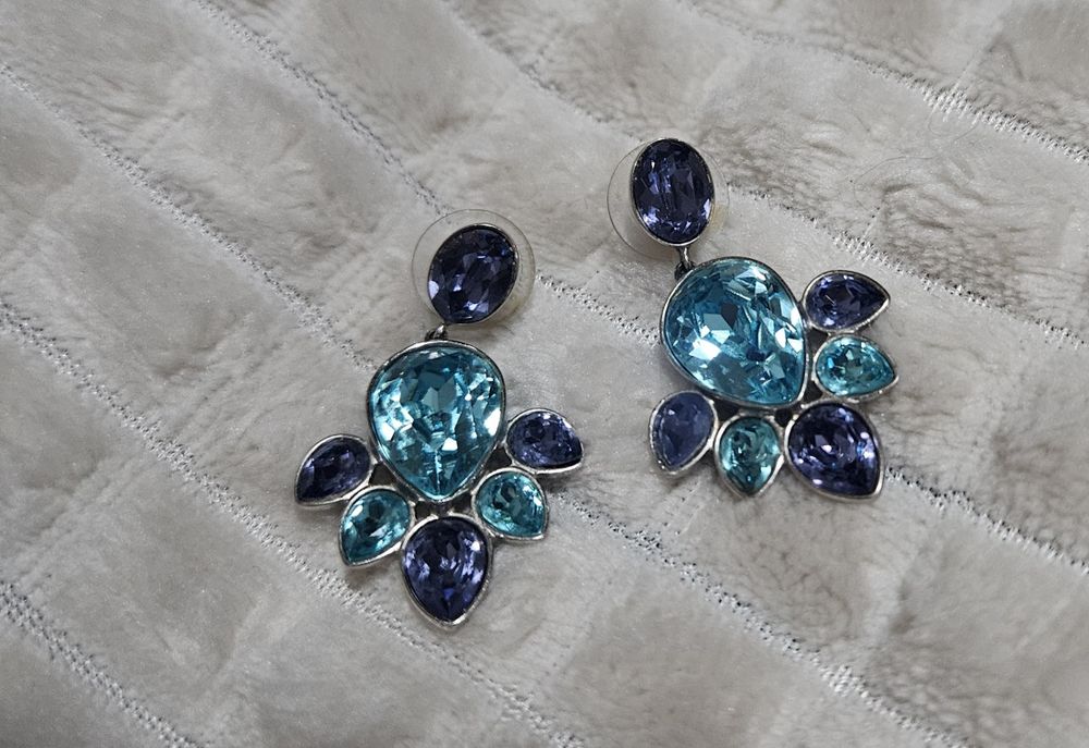 Обеци     Swarovski