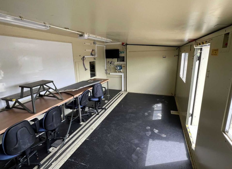 Container modular militar tip locuinta, birou, etc. (greutate 5 T)