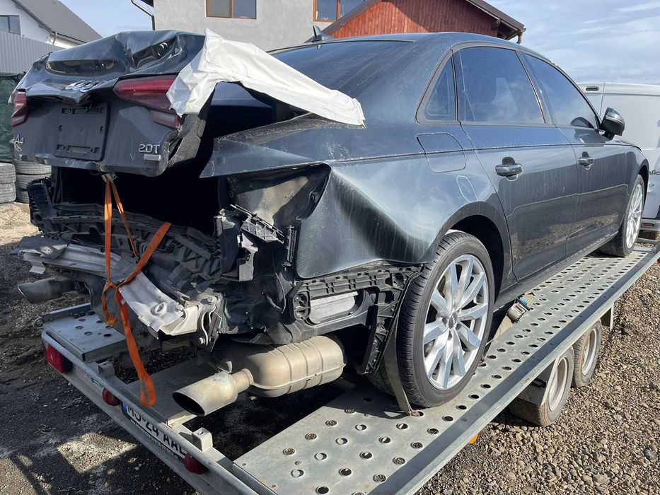 Dezmembrez Audi A4 B9 2017 2.0 Tfsi Automat