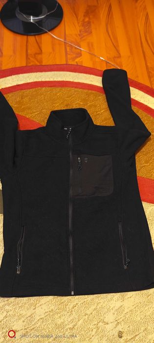 Vând bluze polar și termice L-xl