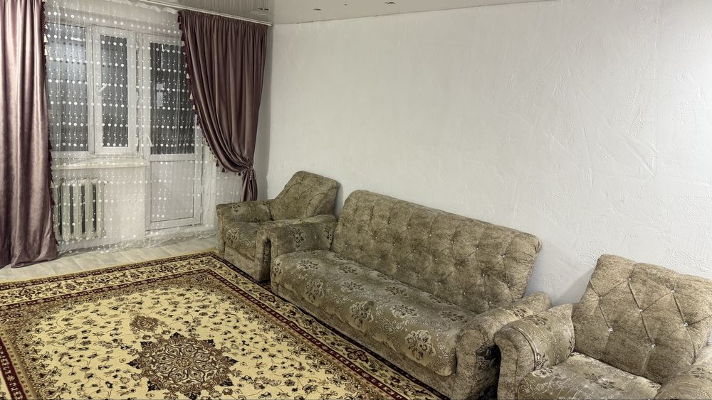 2 бөлмелі пәтер ұзақ мерзімге жалға беріледі.