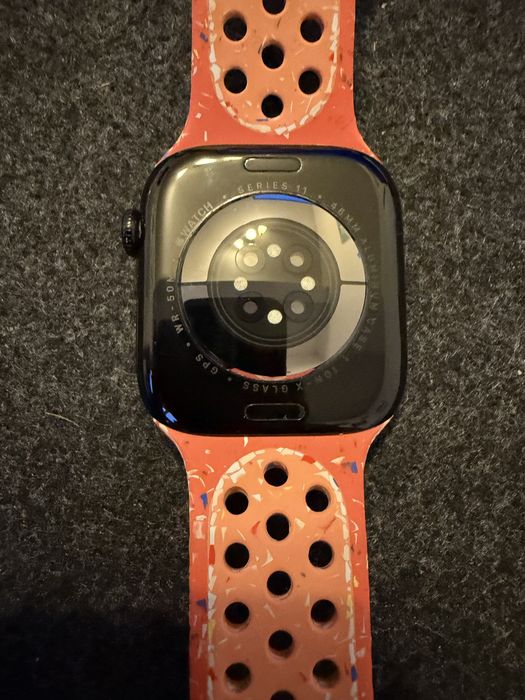 Apple watch series 11 jet black