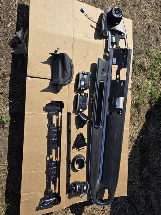 Ornament bord lemn mercedes v class w447 facelift