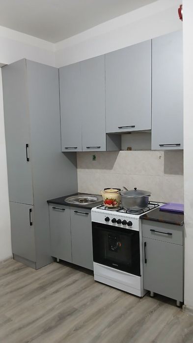 3 хонали квартира сотилади