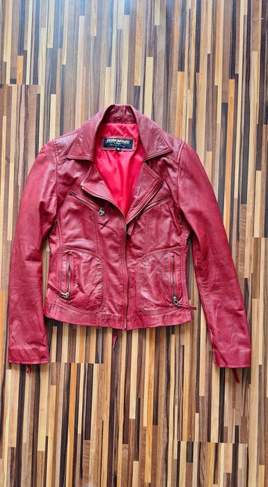 Geaca de piele măsura 36