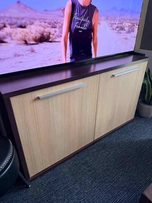 Чисто нов шкаф Комод "Тв шкаф"