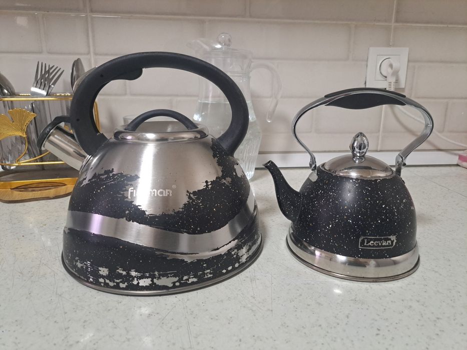 Продам чайники б/у
