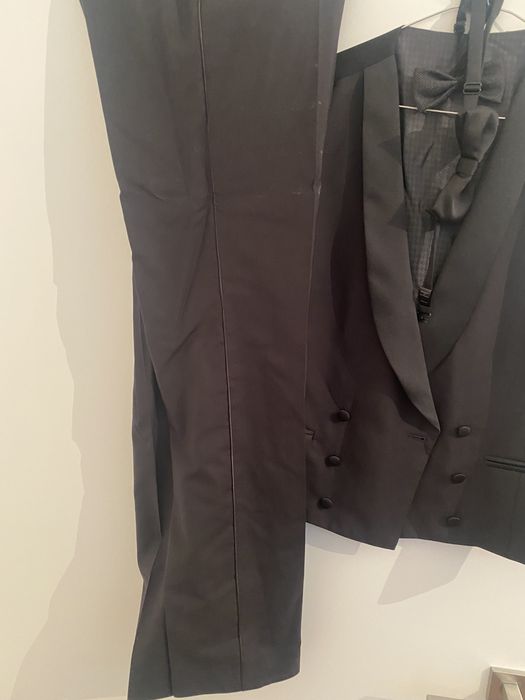 Costum smoching mire Tudor Tailor