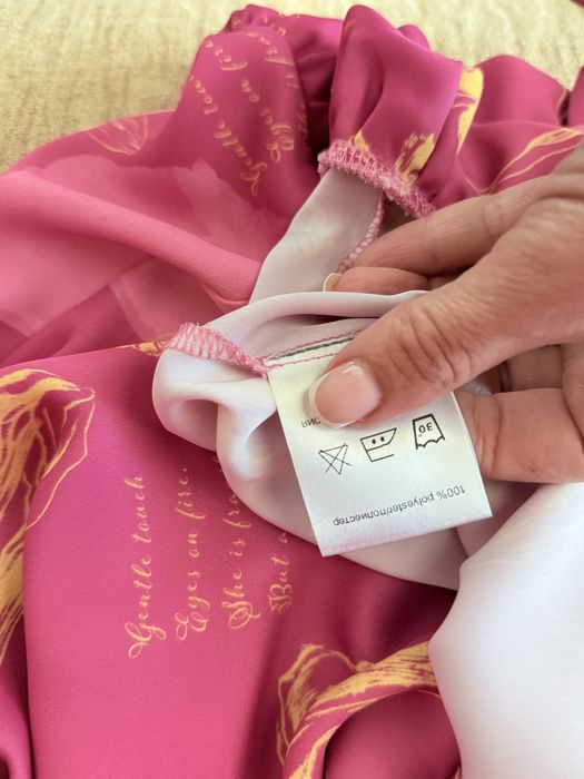 Розова рокля размер 44 италианска номерация, кожено яке