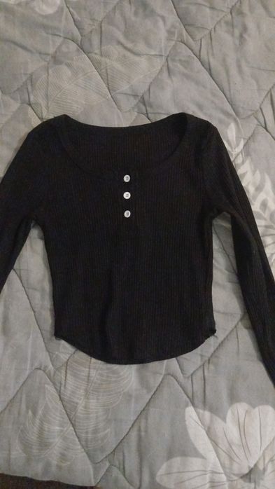 Продам новую кофточку