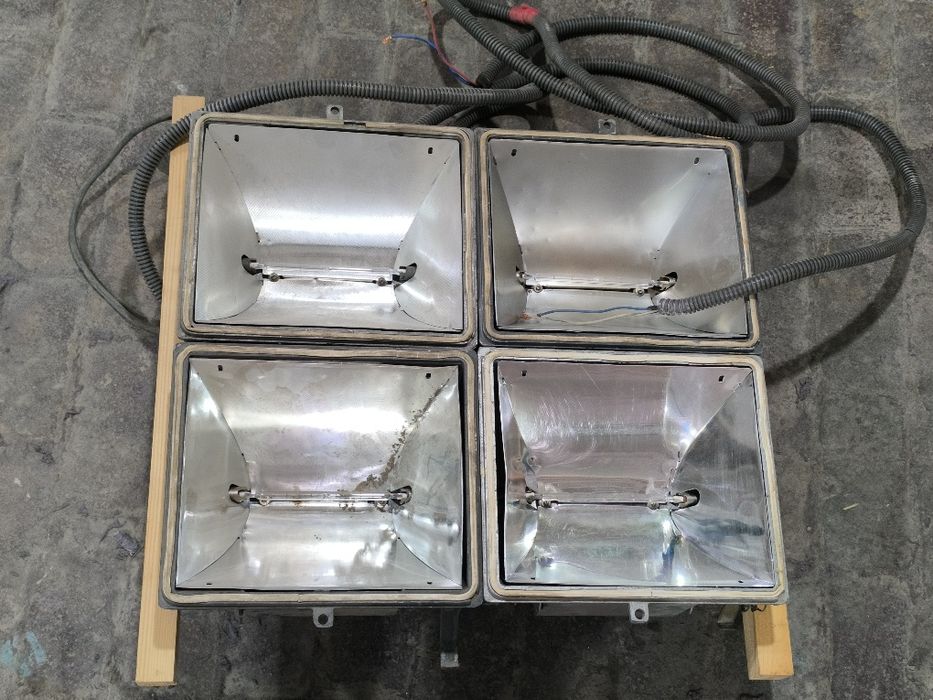 Прожектор 1000 в