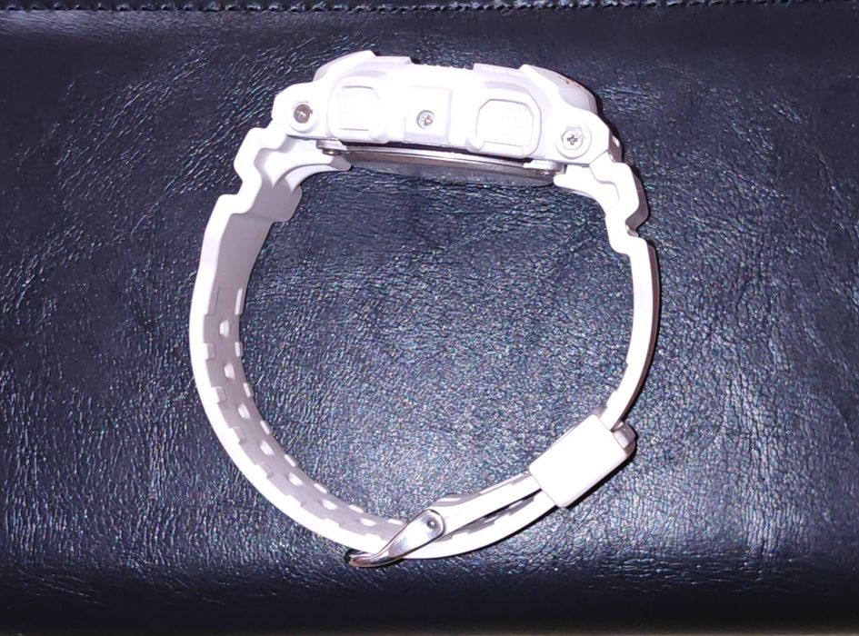 Casio G Shock GMA s140m